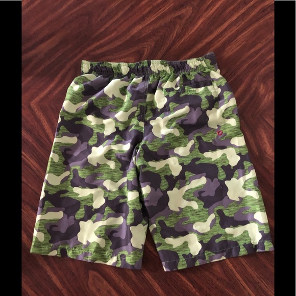 Red Camel Swim Trunks Boys Size M - Picture 2 of 4